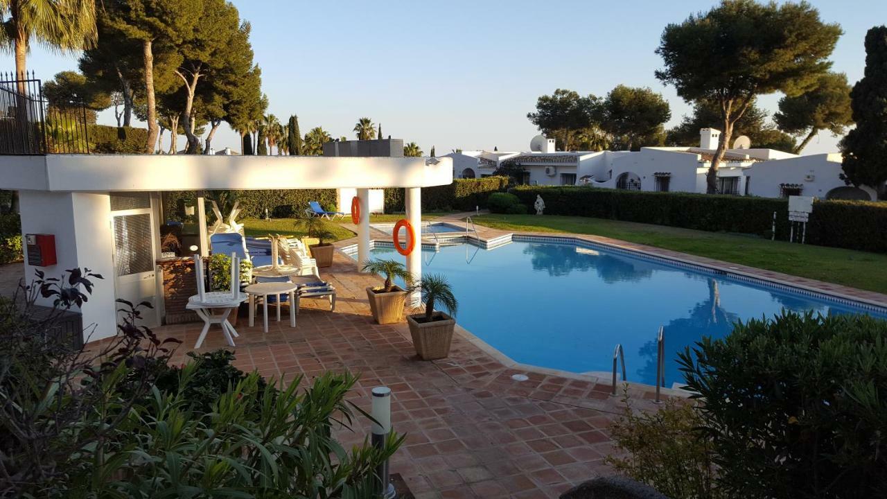 דירות Sitio de Calahonda Casa Robert Y Nergiz מראה חיצוני תמונה
